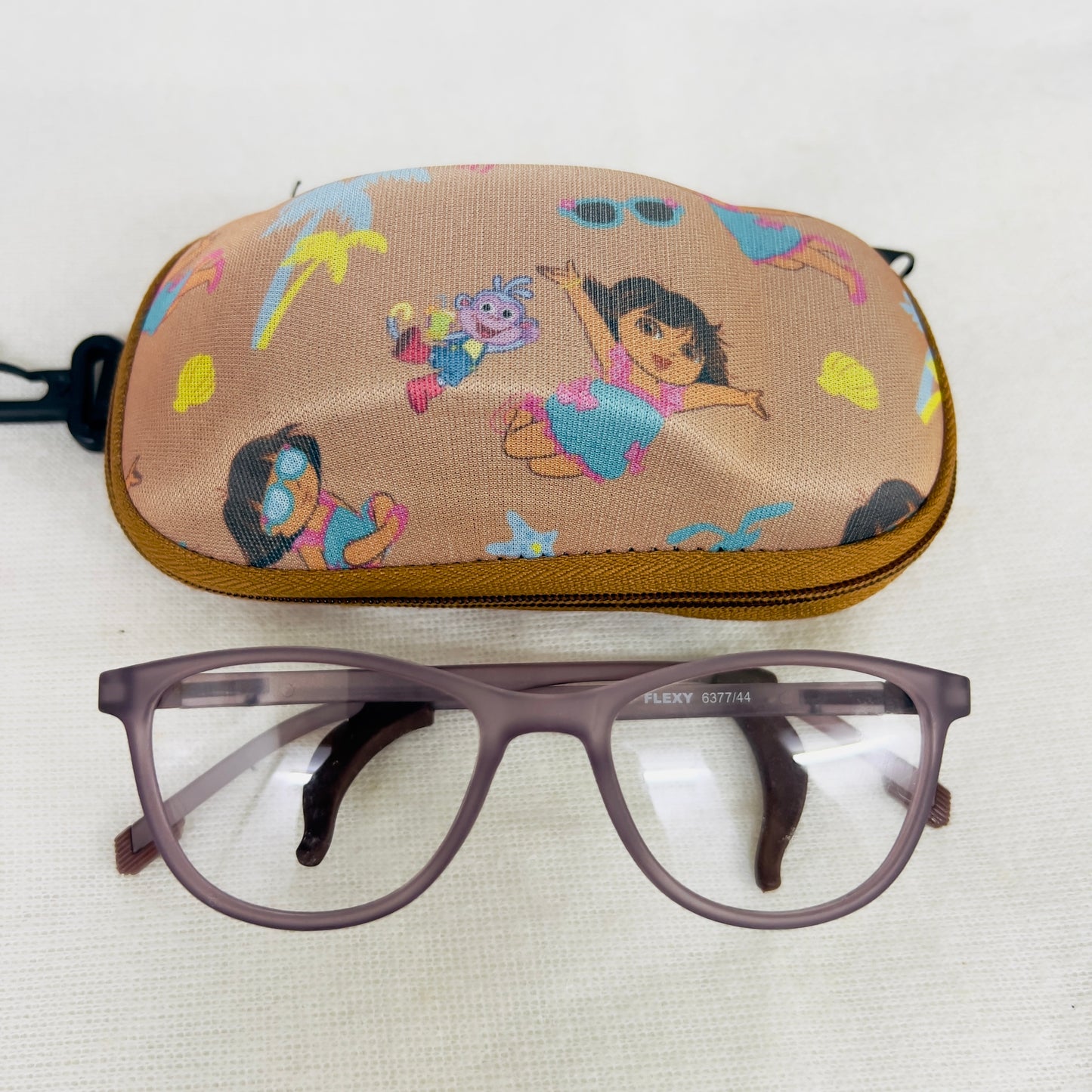 Bluecut, Flexible Frame